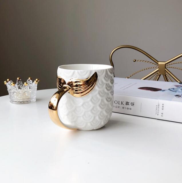 Beauty Mermaid Handle Large Capacity Tea Milk Cups And Mugs Pearl Glaze Gold Coffee Mug Drinkware 420ML